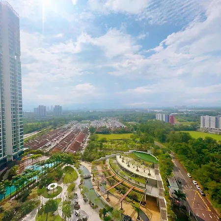 Monic Staycation #Green Haven Near Senibong&Regency Masai Exterior photo