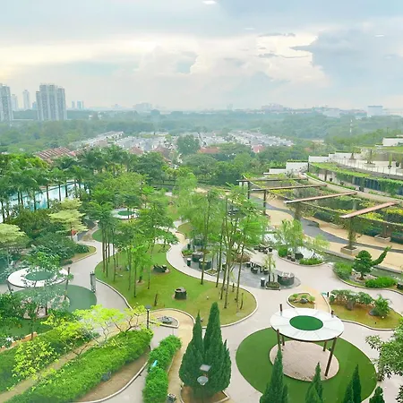 Monic Staycation #Green Haven Near Senibong&Regency Masai Exterior photo
