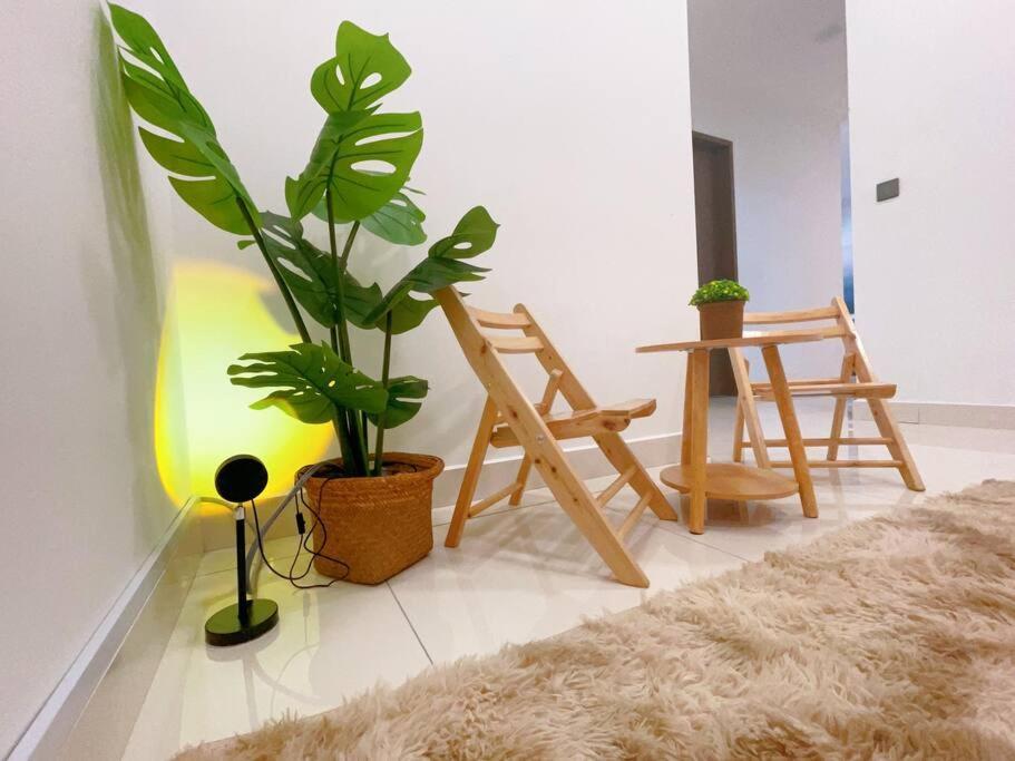 Monic Staycation #green Haven Near Senibong&regency * Masai