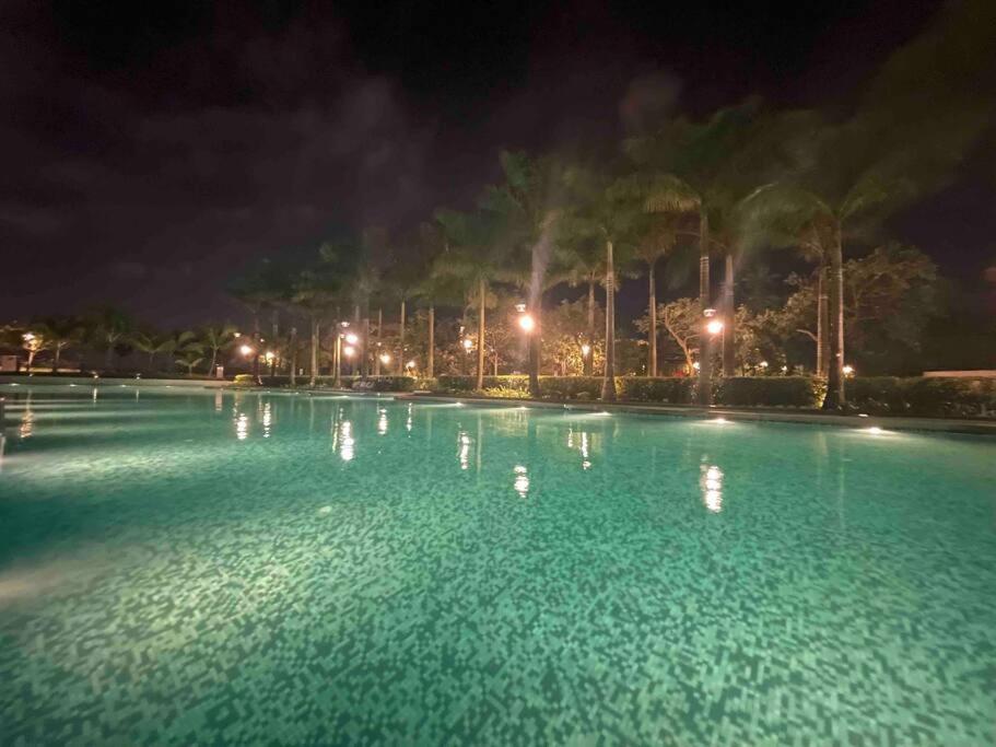 Apartment Monic Staycation #green Haven Near Senibong&regency