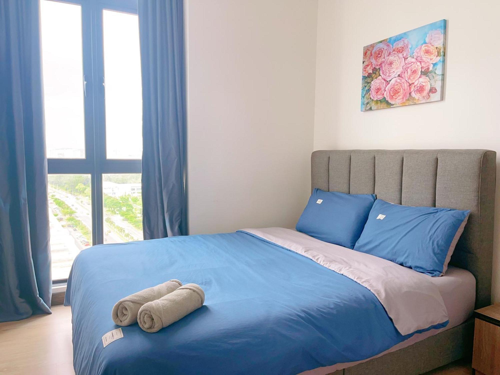 Monic Staycation #green Haven Near Senibong&regency