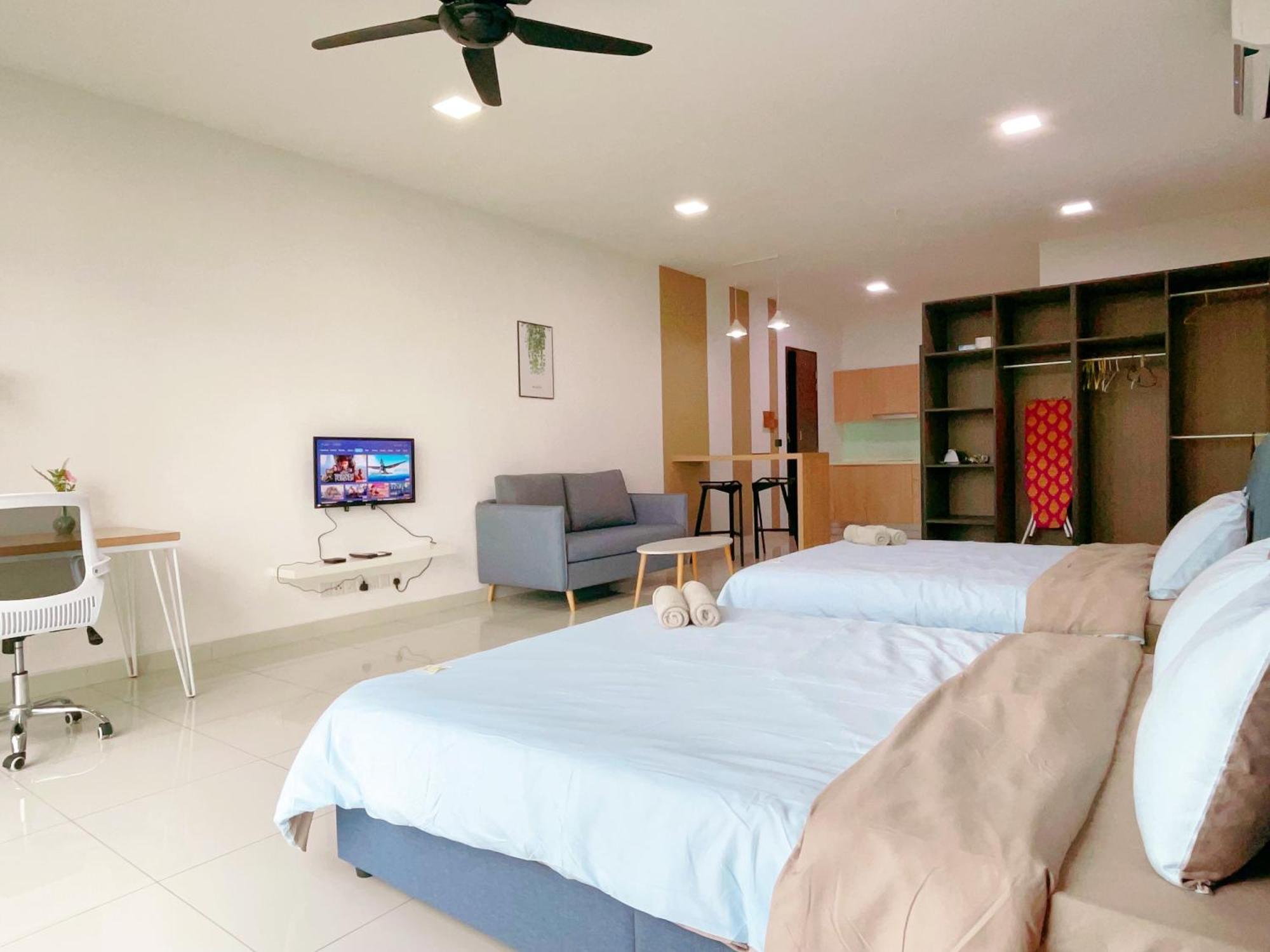 Monic Staycation #green Haven Near Senibong&regency * Masai