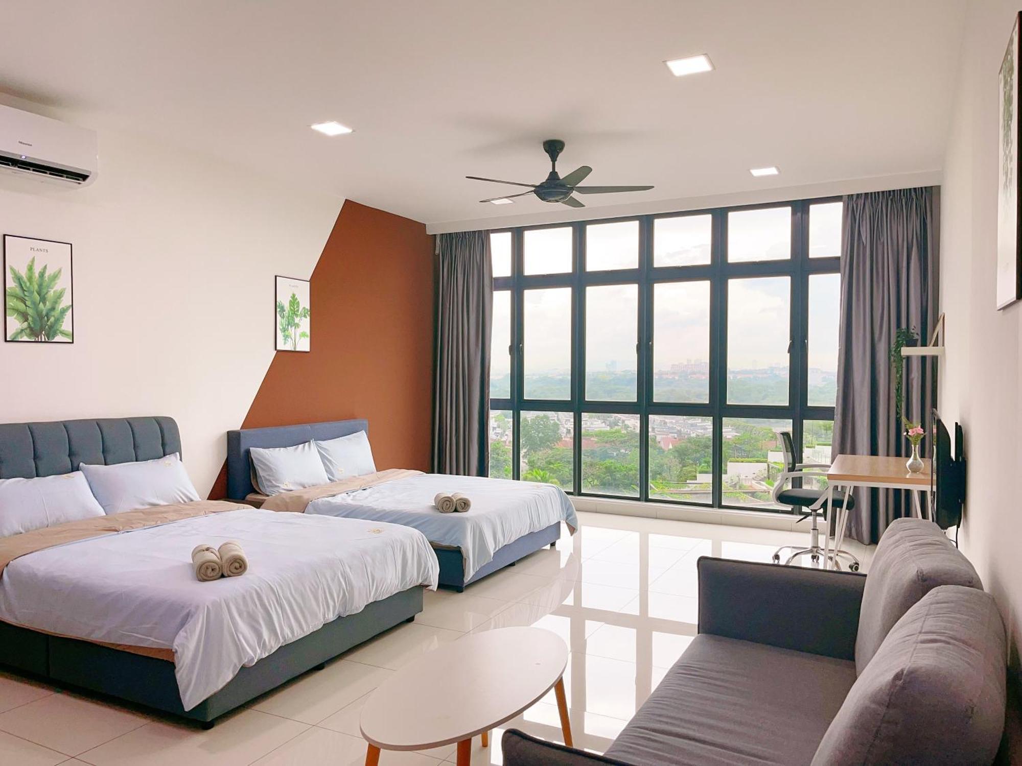 Monic Staycation #green Haven Near Senibong&regency * Masai