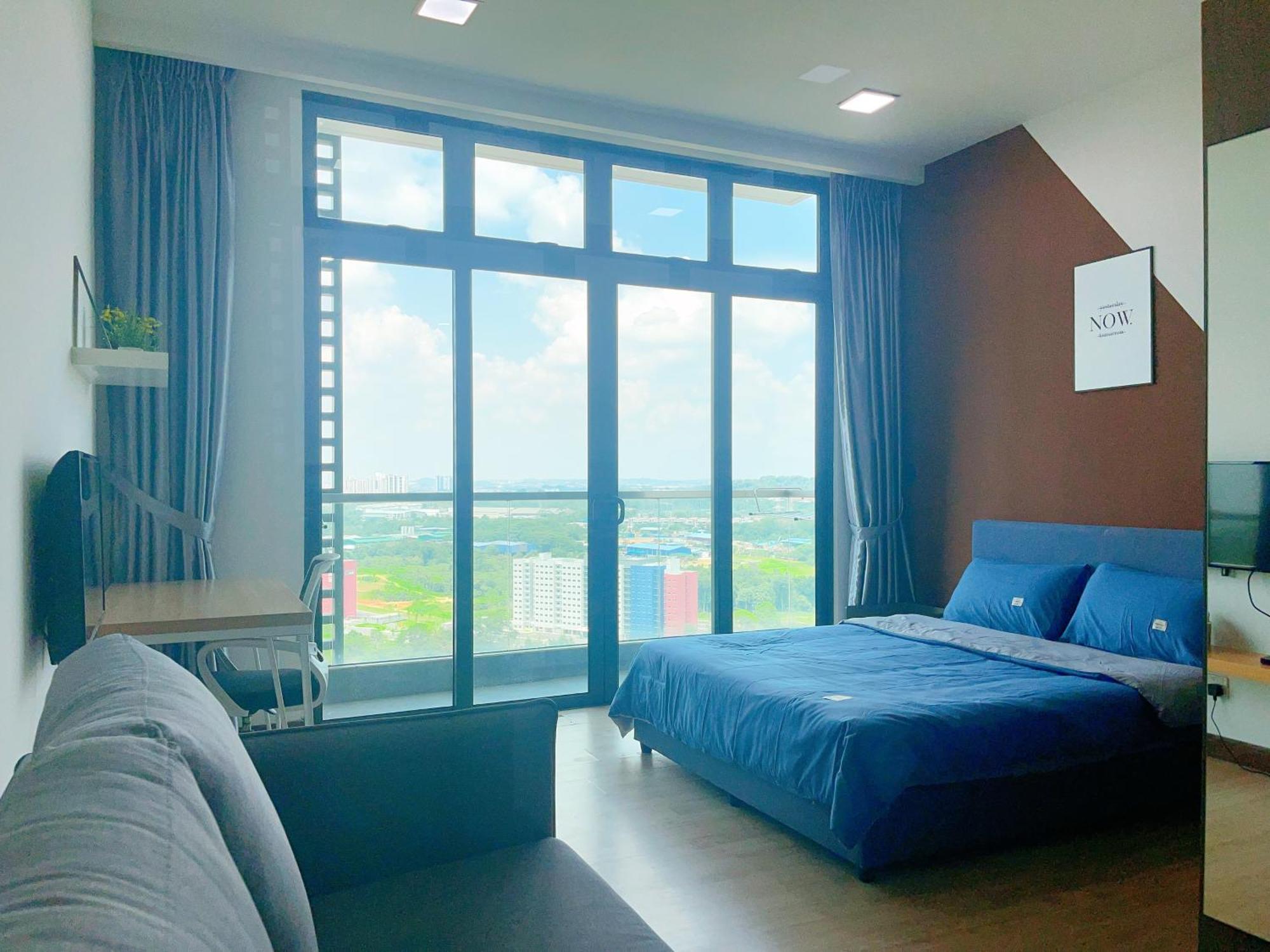 Monic Staycation #green Haven Near Senibong&regency