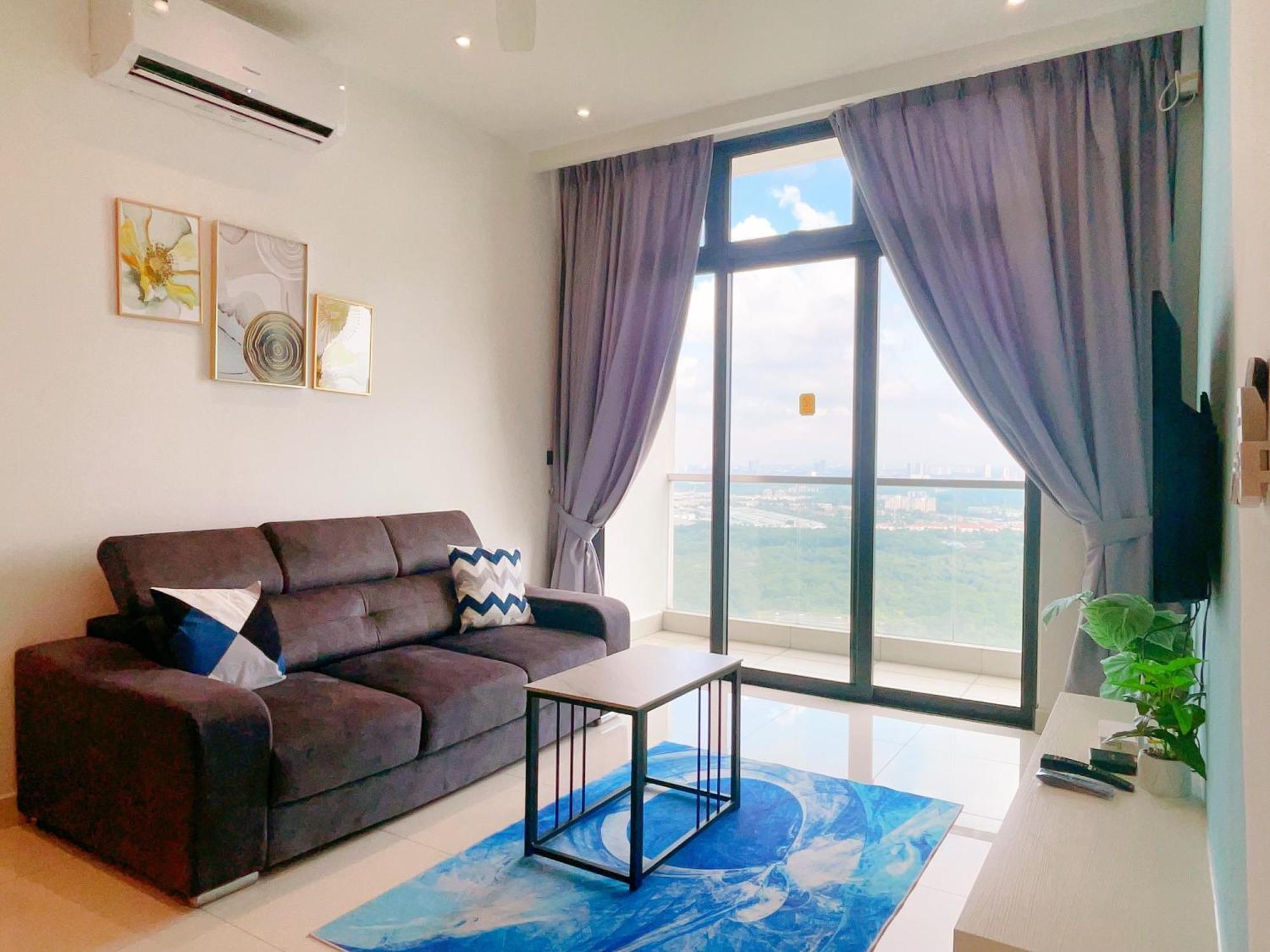 Apartment Monic Staycation #green Haven Near Senibong&regency Masai